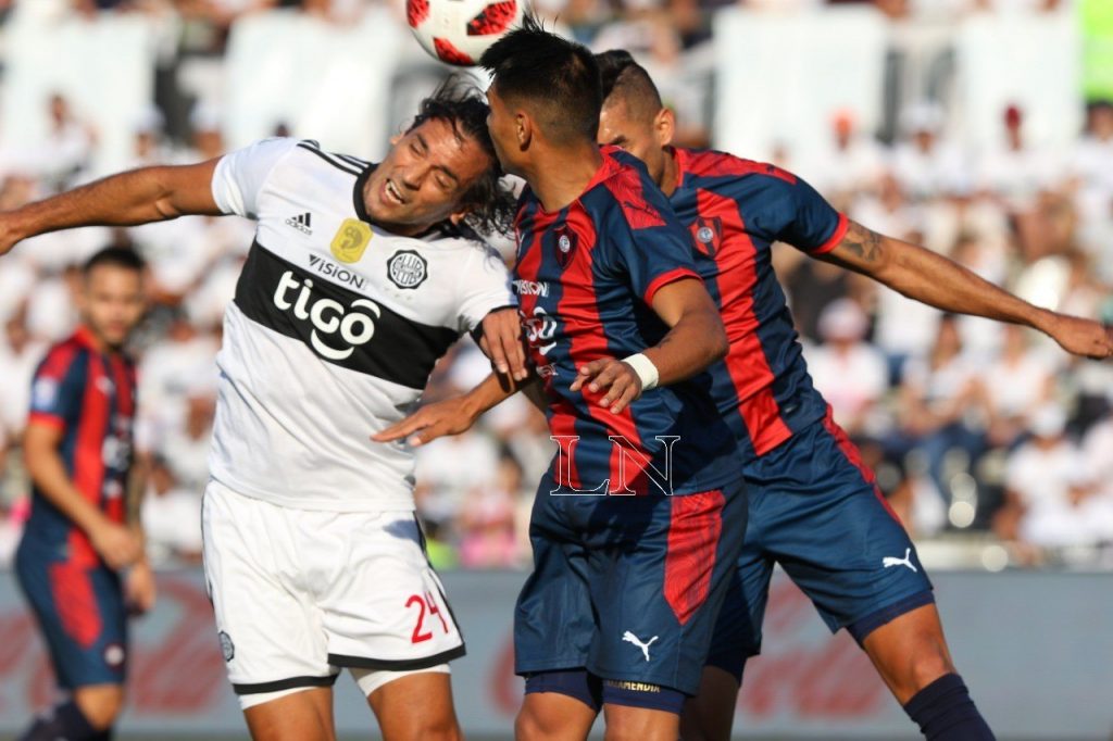 Versus Cerro Olimpia Fortaleza Defensiva Vs Poder Ofensivo