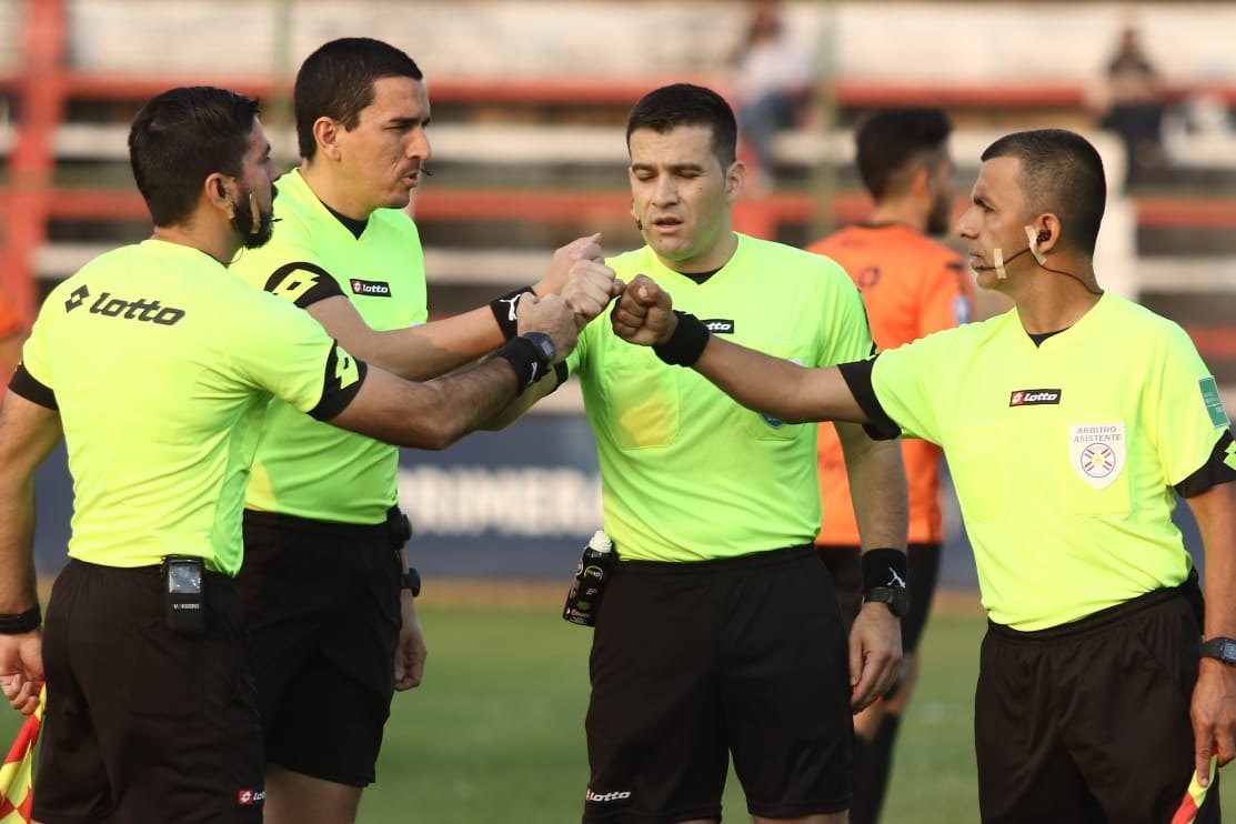 Versus / Los árbitros paraguayos para la segunda fase de la Sudamericana