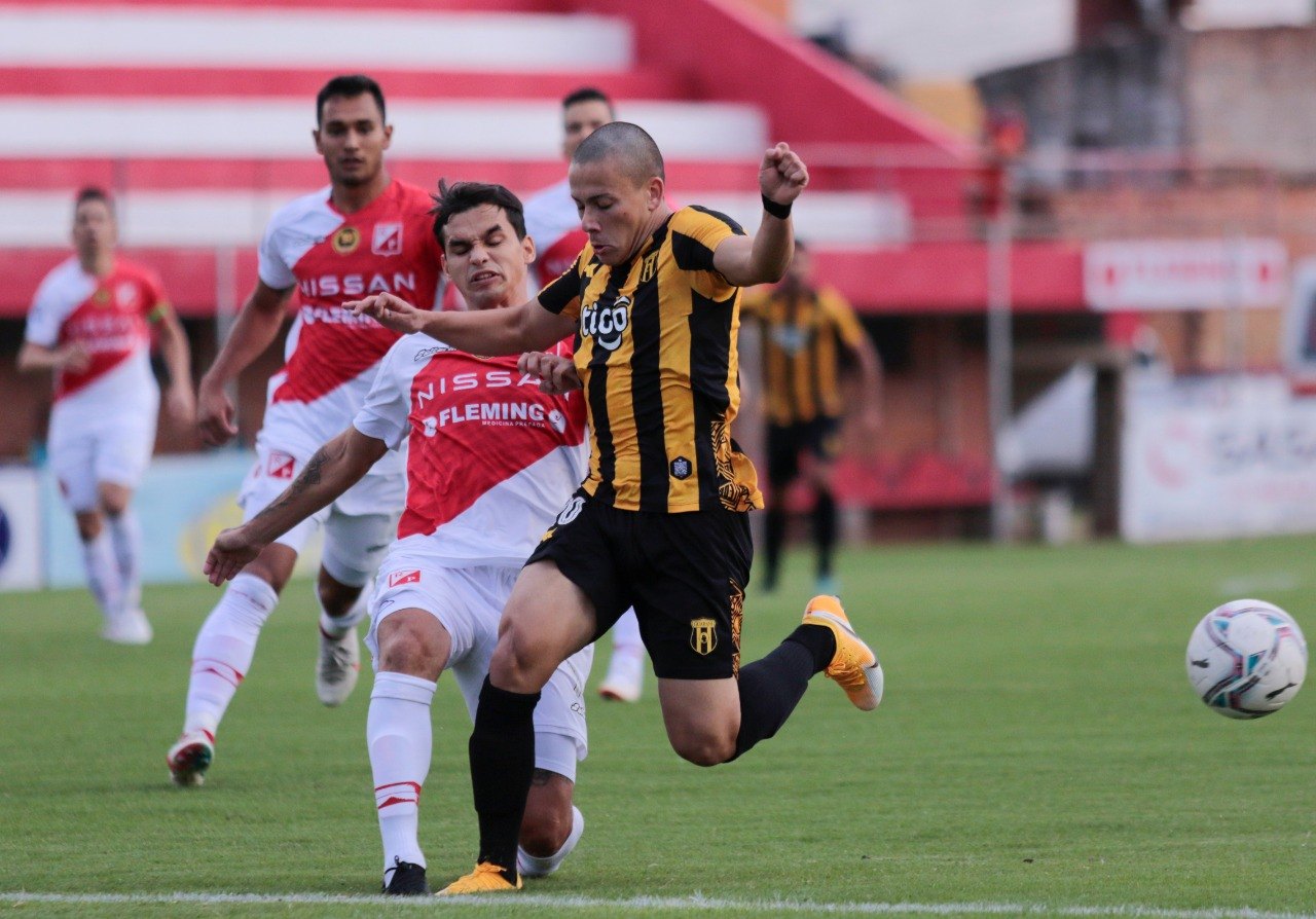 Versus / Guaraní-River Plate, en busca de la ansiada y ...